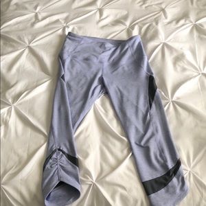 Size small Zella Capri